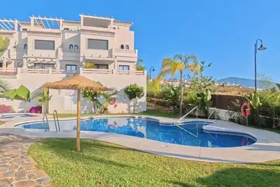 Image de Stylish 3br Townhouse with Solarium, Garden & Pool near Marbella & Puerto Banús