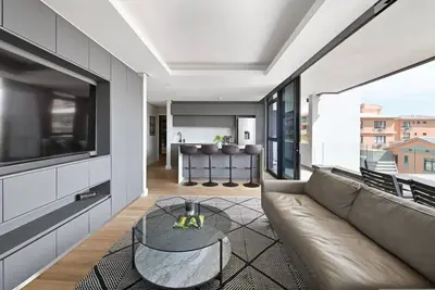 Image de Modern Living |Lock Up and Go | Heart of Sea Point