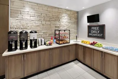 Image de 1br Suite w/ Views | Full Kitchen & Free Breakfast