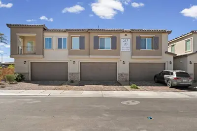 Image de Chic 3-bedroom townhome with Ac in Henderson
