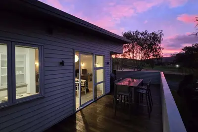 Image de Kowhai Views | Stylish & Modern in Great Location