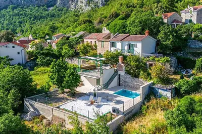 Image de Awesome home in Tucepi