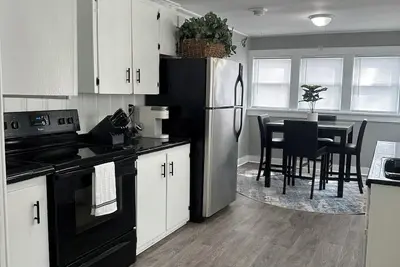 Image de Cozy 2-bedroom house in pleasant Lawrence with Ac