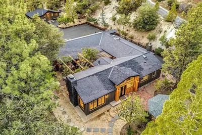 Image de General Patton’s Private Estate & Horse Stable in Idyllwild