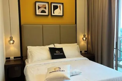 Image de Designer Suite 4Pax | Bathtub | Netflix | Parking