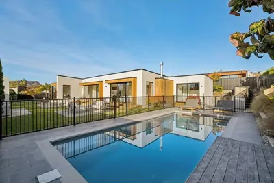 Image de Sapphire Spring Retreat
