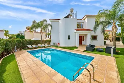 Image de Villa Haven by Ezoria Villas