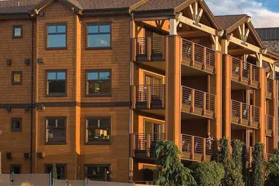 Image de Luxury 3br Lake Chelan resort: 10 days of lakeside bliss and total relaxation.