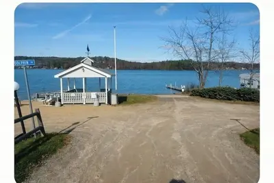 Image de Cozy 2 bedroom cottage, sleeps 6, in a gated beach resort on Lake Winnisquam