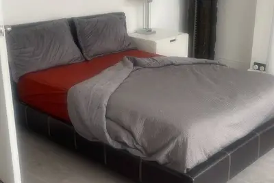 Image de Cosy up and Relax in this  2bathrooms lovely place with your boo return aga