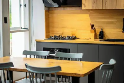 Image de Modern 3 bedroom apartment with terrace and views near the lagoon.