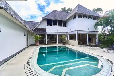 Image de Charming 3-bedroom villa with pool 3 minute walk from Pererenan Beach