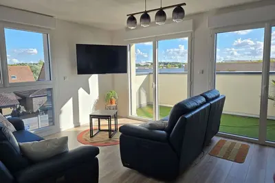 Image de Appartement confortable près de et Auchan