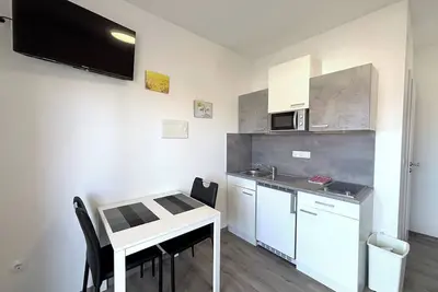 Image de Sea view apartment Marijana