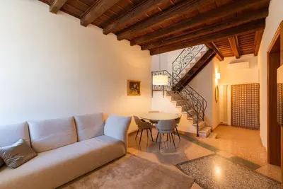 Noble residence overlooking Piazza Erbe