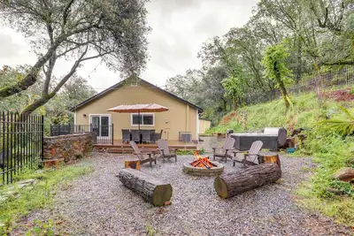Image de Placerville Paradise: Game Room + Hot Tub!