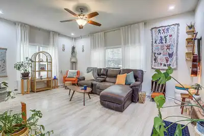 Image de Boho Home w/ Deck & Yard in Republic, Pets Welcome