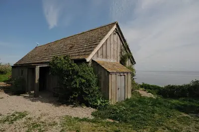 Castle Cottage with panoramic coastal views