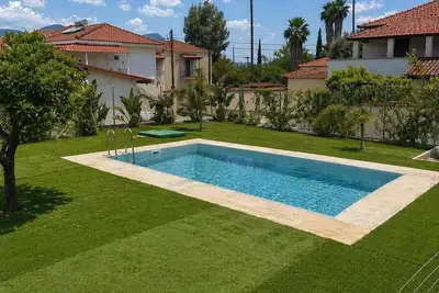 Casa Plati 1 & 2 - Private Pool & Garden Stay