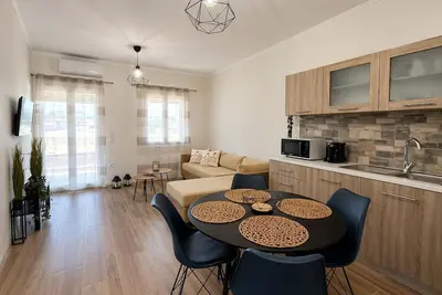 Casa Plati 1 - Modern Escape with Pool & Garden