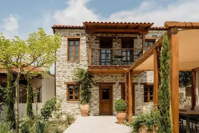 Galetso Villa I - 3 bdr luxury stone villa