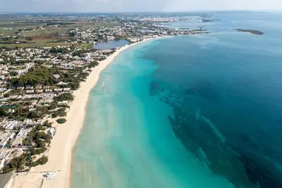 Image de Monolocale Luce à Torre Lapillo – Wi-Fi, Climatisation et Jardin