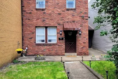 Image de 2br South Side Home - Private parking, Porch, Yard