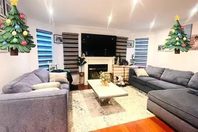 Image de Spacious 4 Bedroom Near Thermea Spa