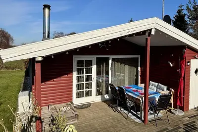 Image de Ferienhaus in ruhiger Lage mit Kamin, Terrasse und Grenznähe