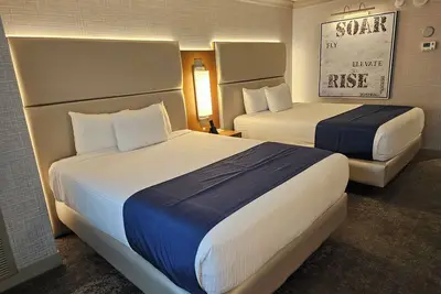 Image de Cozy 2 Queen beds at Strat Casino Las Vegas with Ac and gym