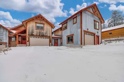 Image de Homestake Slopeside Chalet at Terry Peak