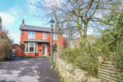 Image de Glenside Lodge, pet friendly, with a garden in Chapel-En-Le-Frith