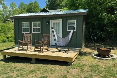 Image de Buck Hill Campground Big Buck Camping Cabin