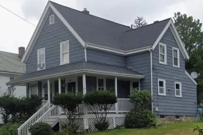 Image de 4br Family Home • Parking • Near Boston & Gillette Fifa