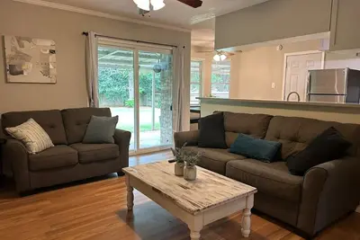 Image de Spacious 4-bedroom house in tranquil Euless with Ac