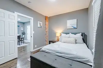 Image de Fully renovated in 2023 to provide modern amenities in a century home.