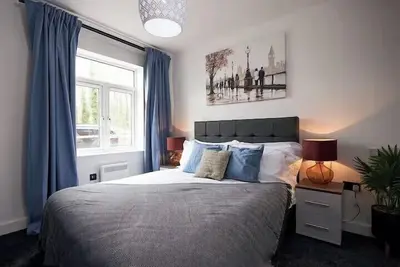 Image de Near Old Trafford - Parking - WiFi - Sleeps 5