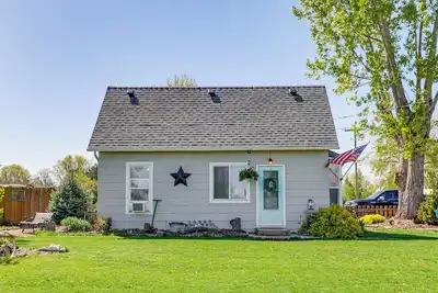 Image de Hot Tub & Yard! Pet-Friendly Middleton Hideaway