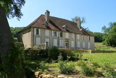 Image de Chambre dans une maison de caractère du 18ème siècle
