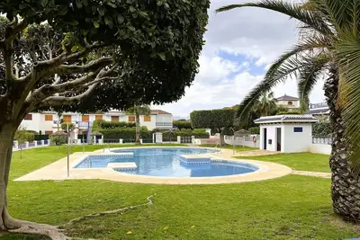 Image de Apartment, 100 m from the Beach, Swimming Pool and Wi-Fi