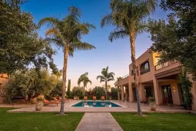 Image de Belle villa avec personnel, piscine privée chauffée, Hammam & vue Atlas
