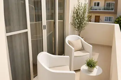 Image de The White Orchid Suite