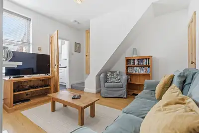 Image de Ravens Nest · Victorian Terrace Close to York Cntr, free parking - Pass the Keys