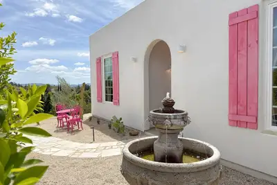 Image de Santorini Inspired Villa • Sunset Views • Fallbrook