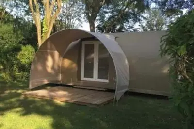 Image de Camping 3 étoiles - Piscine  - ccbfg0a