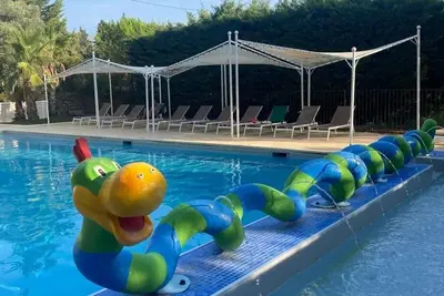 Image de Camping 3 étoiles - Piscine  - ccbfihg