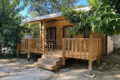 Image de Camping 2 étoiles - Piscine  - ccbfiii