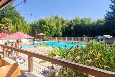 Image de Chalet 4 étoiles - Piscine  - ccbc0gg