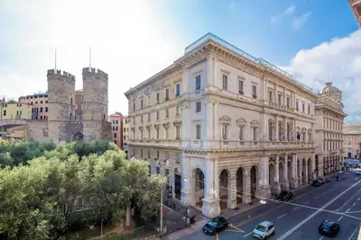 Image de City Center Lux| 2br| A/C| Parking By Tilo