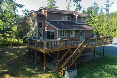 Image de New on Vrbo-Family friendly Lakefront Property in Wi with Dock & kayaks